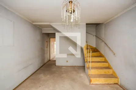 Casa com 4 Quartos à venda, 187m² no Vila Comercial, São Paulo