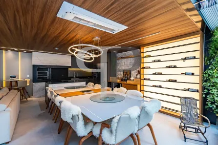 Casa com 5 Quartos à venda, 349m² no Alto Tarumã, Pinhais