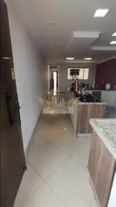 Sobrado com 3 Quartos à venda, 266m² no Vila Guaraciaba, Santo André