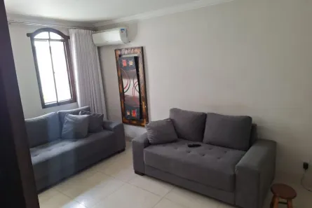 Casa com 3 Quartos à venda, 200m² no Carajás, Contagem