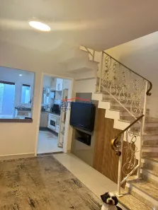 Sobrado com 2 Quartos para alugar, 150m² no Jardim Santa Maria, Jacareí