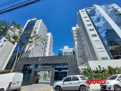 Apartamento com 3 Quartos para alugar, 101m² no Centro, Florianópolis