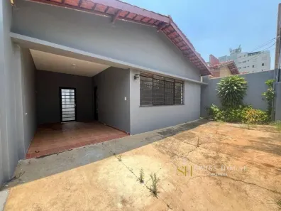Casa com 3 Quartos à venda, 130m² no Vila Marieta, Campinas