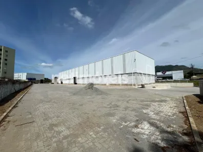 Galpão/Depósito/Armazém para alugar, 1300m² no Colina de Laranjeiras, Serra