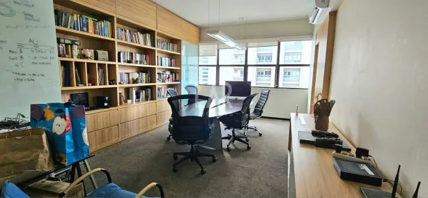 Sala Comercial à venda, 46m² no Savassi, Belo Horizonte