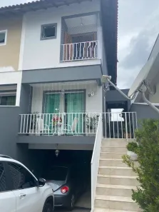Casa de Condomínio com 3 Quartos à venda, 240m² no Jardim Rio das Pedras, Cotia