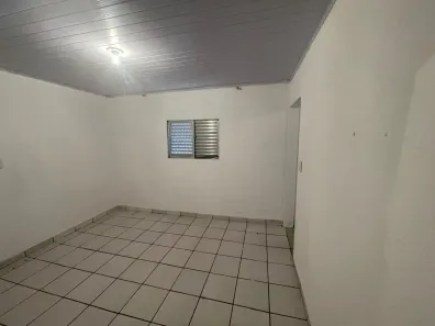 Casa com 1 Quarto para alugar, 30m² no Conjunto Habitacional Castro Alves, São Paulo