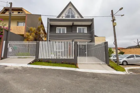 Sobrado com 4 Quartos à venda, 205m² no Atuba, Curitiba