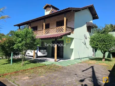 Casa com 3 Quartos à venda, 195m² no Campeche, Florianópolis