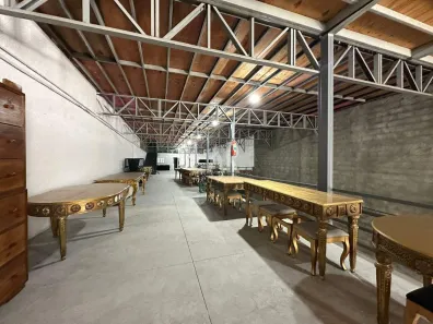 Galpão/Depósito/Armazém para alugar, 1050m² no São Francisco, Belo Horizonte