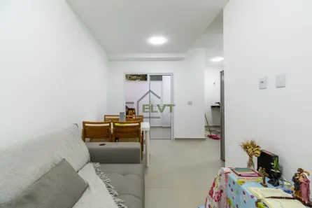 Sobrado com 2 Quartos à venda, 74m² no Jardim D'Abril, Osasco