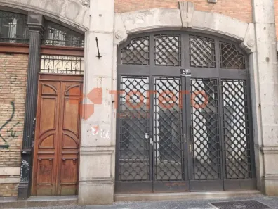 Prédio Comercial para alugar, 600m² no Centro, Santos