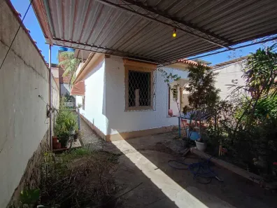 Casa com 2 Quartos à venda, 61m² no Irajá, Rio de Janeiro