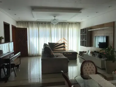 Imóvel Comercial com 3 Quartos para alugar, 290m² no Vila Milton, Guarulhos