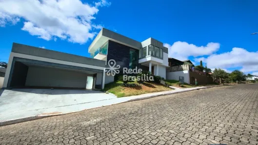 Casa com 6 Quartos para alugar, 748m² no Setor de Mansões Dom Bosco, Brasília