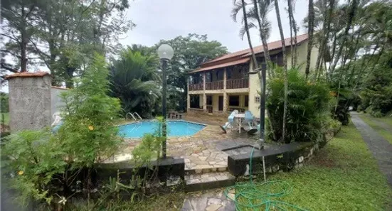 Fazenda/Sítio com 5 Quartos à venda, 2500m² no Penedo, Itatiaia