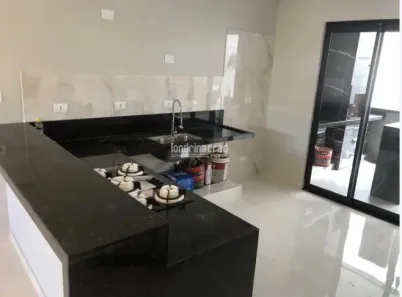 Casa com 3 Quartos à venda, 155m² no Jardim Guararapes, Londrina