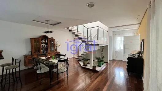 Sobrado com 4 Quartos à venda, 380m² no Vila Guarani (Z Sul), São Paulo