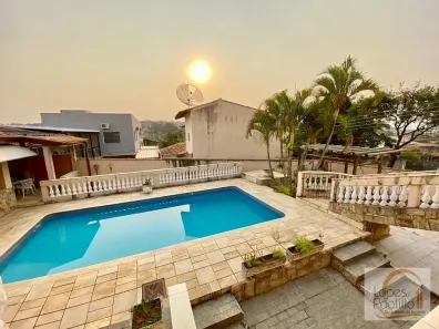 Casa com 3 Quartos à venda, 220m² no Jardim do Lago, Atibaia