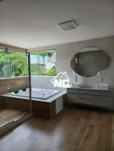 Casa com 4 Quartos à venda, 320m² no Badu, Niterói