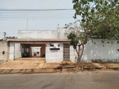 Casa com 3 Quartos à venda, 217m² no Loteamento Guanabara, Anápolis