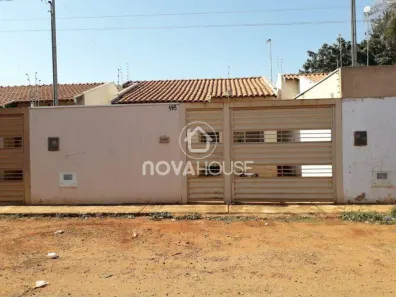 Casa com 2 Quartos à venda, 44m² no Jardim Centenário, Campo Grande