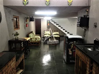 Casa com 3 Quartos à venda, 300m² no Jardim Guapituba, Mauá
