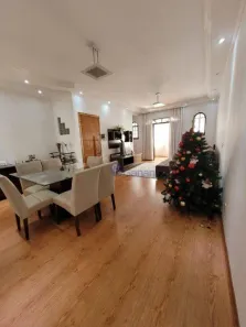 Sobrado com 3 Quartos à venda, 200m² no Piraporinha, Diadema