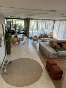 Casa de Condomínio com 4 Quartos à venda, 376m² no Cidade Alpha, Eusébio