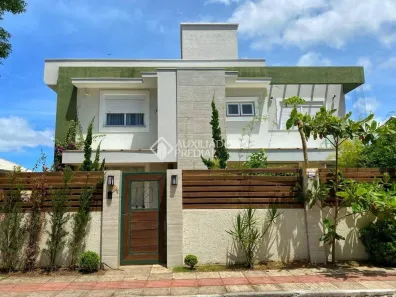 Casa com 4 Quartos à venda, 260m² no Lagoa da Conceição, Florianópolis
