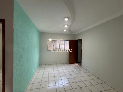 Apartamento com 2 Quartos à venda, 56m² no Segismundo Pereira, Uberlândia