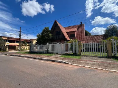 Casa com 3 Quartos para alugar, 300m² no Jardim Canadá, Nova Lima