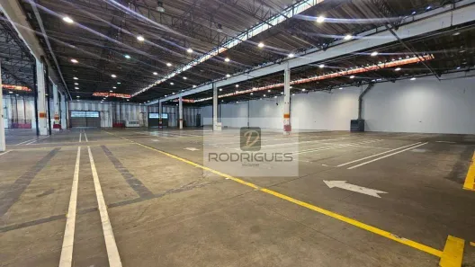 Galpão/Depósito/Armazém para alugar, 3500m² no Demarchi, São Bernardo do Campo