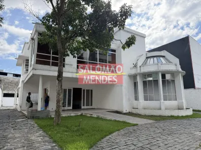 Prédio Comercial para alugar, 1900m² no Batista Campos, Belém
