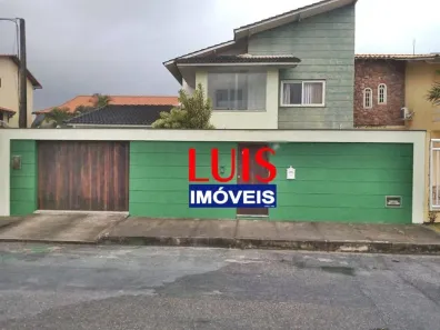 Casa com 4 Quartos à venda, 250m² no Piratininga, Niterói
