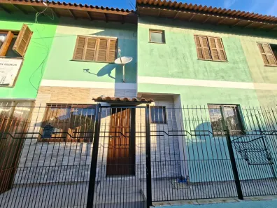 Sobrado com 2 Quartos à venda, 70m² no Hípica, Porto Alegre