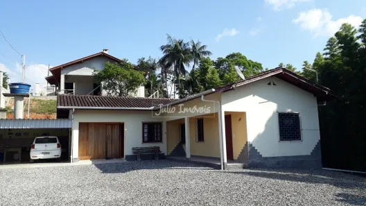 Casa com 3 Quartos à venda, 100m² no Centro, Guabiruba