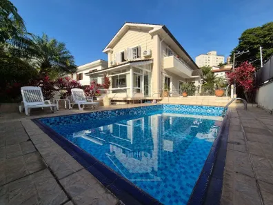 Sobrado com 4 Quartos à venda, 302m² no Vila Sônia, São Paulo