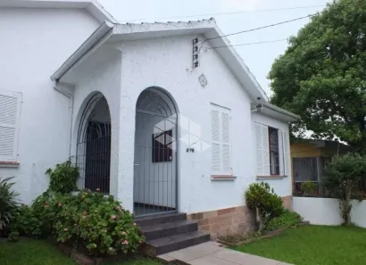 Casa com 3 Quartos à venda, 233m² no Centro, Santa Cruz do Sul