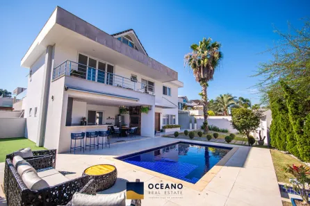 Casa de Condomínio com 4 Quartos à venda, 380m² no Recreio dos Bandeirantes, Rio de Janeiro