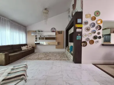 Casa com 3 Quartos para venda ou aluguel, 320m² no Centro, Pomerode