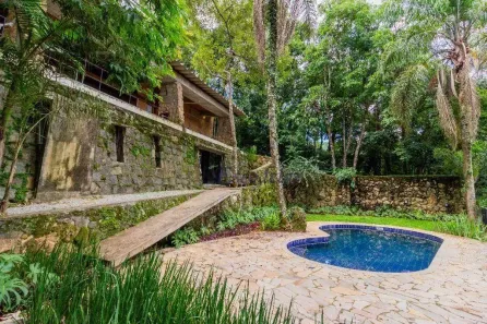 Fazenda/Sítio com 5 Quartos à venda, 670m² no Caceia, Mairiporã