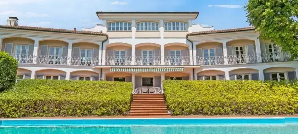 Sobrado com 6 Quartos à venda, 700m² no Prefeito José Walter, Fortaleza
