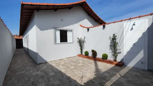 Casa com 2 Quartos à venda, 67m² no Balneario Jussara, Mongaguá