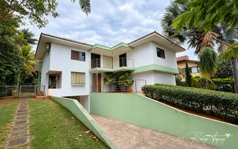 Casa de Condomínio com 4 Quartos à venda, 406m² no Residencial Aldeia do Vale, Goiânia