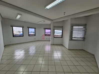 Sala Comercial para alugar, 50m² no Centro, Jundiaí