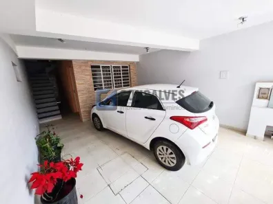 Sobrado com 3 Quartos à venda, 138m² no Canhema, Diadema
