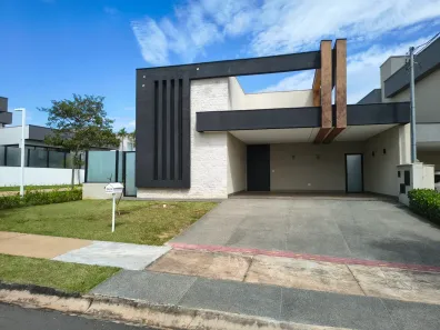 Casa de Condomínio com 3 Quartos à venda, 154m² no Parqville Pinheiros, Aparecida de Goiânia