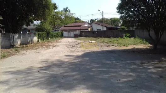 Lote/Terreno à venda, 677m² no Loteamento Residencial Andrade, Pindamonhangaba