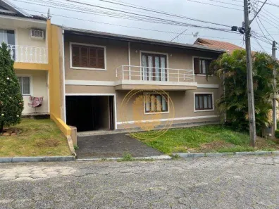 Casa de Condomínio com 3 Quartos para alugar, 210m² no Abranches, Curitiba